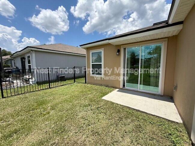 Building Photo - 8118 Meadow Walk Ln