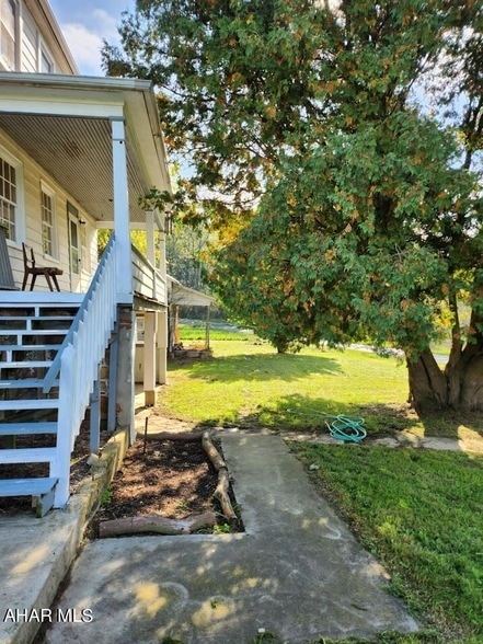 Building Photo - 470 Golden Rule Dr