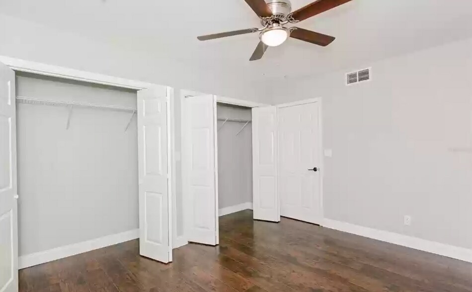 Bedroom Closets - 813 Pinewood Ct