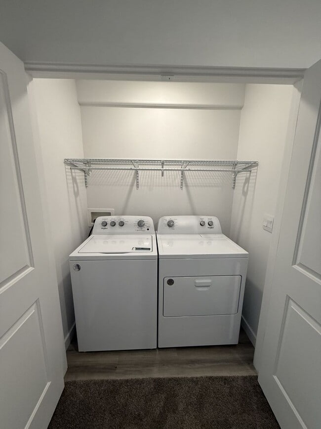 Building Photo - Townhome in Provo, UT