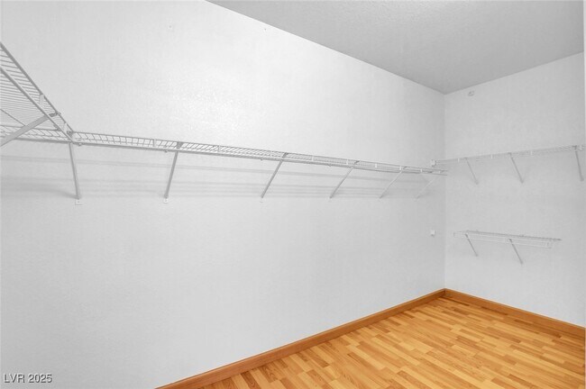 Building Photo - 9740 Bootstrap