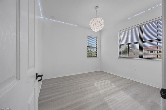 Building Photo - 5360 Brin Way