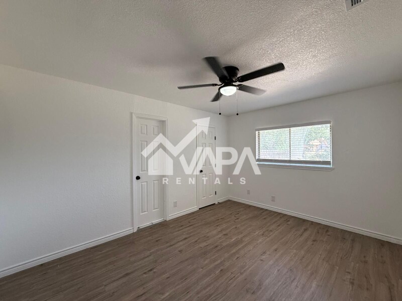 Building Photo - 9034 Oceanview Dr