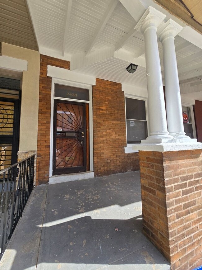 Building Photo - 2435 N 25th St