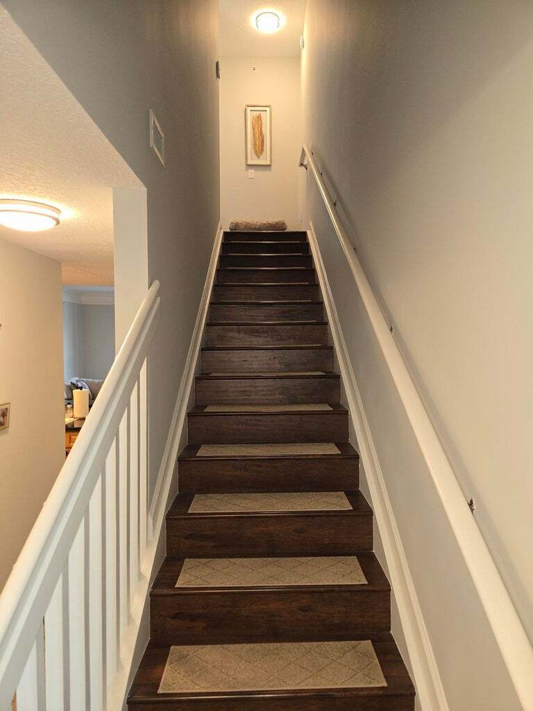 Building Photo - 2024 Alta Meadows Ln