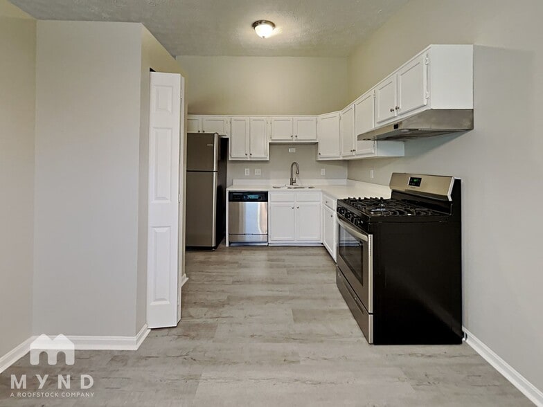 Building Photo - 5746 Prestonwood Dr