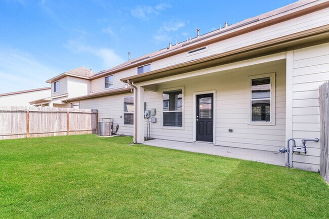 Building Photo - 12251 Ghita Ln