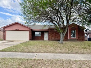 Building Photo - Home For Rent Near Fort Hood