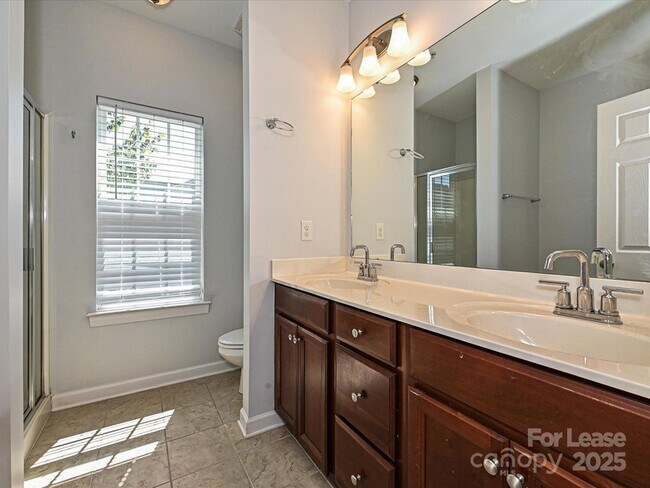 Building Photo - 14604 Monferrato Way