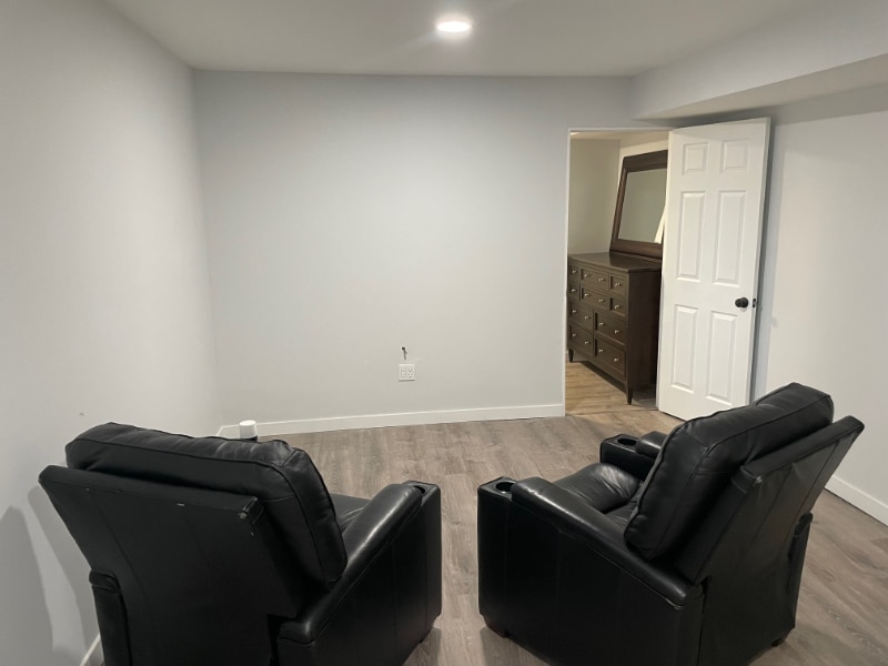 Building Photo - 30 N Terrace Ave