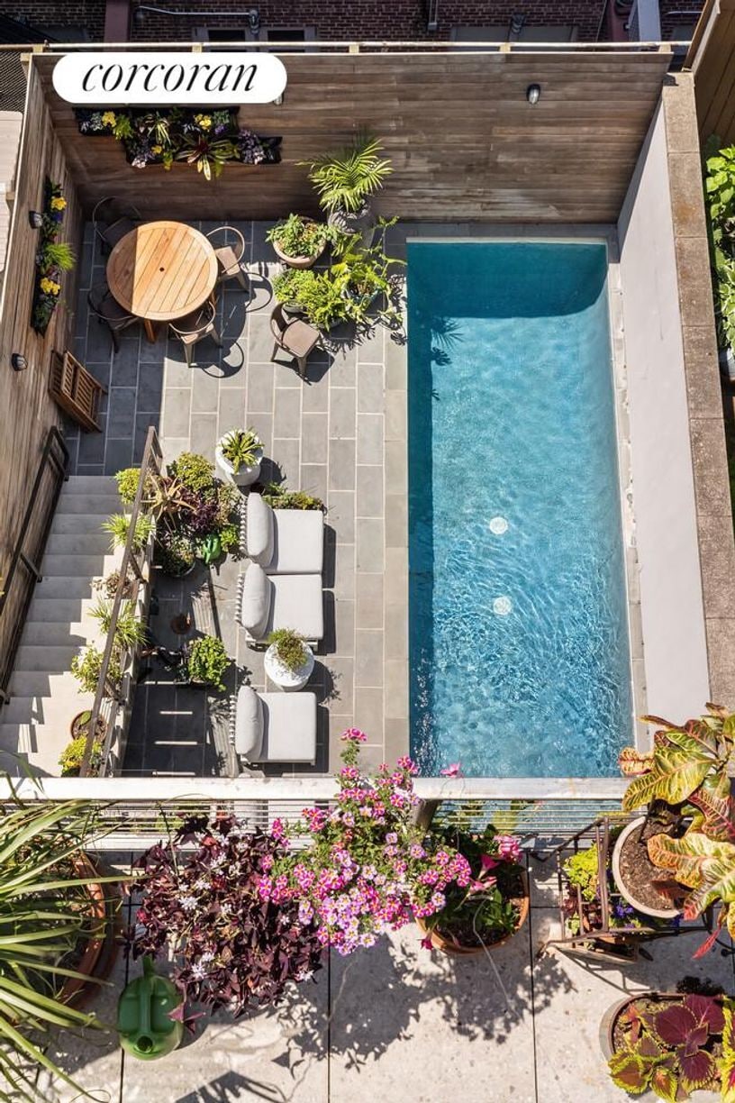 Building Photo - 308 E 30th St