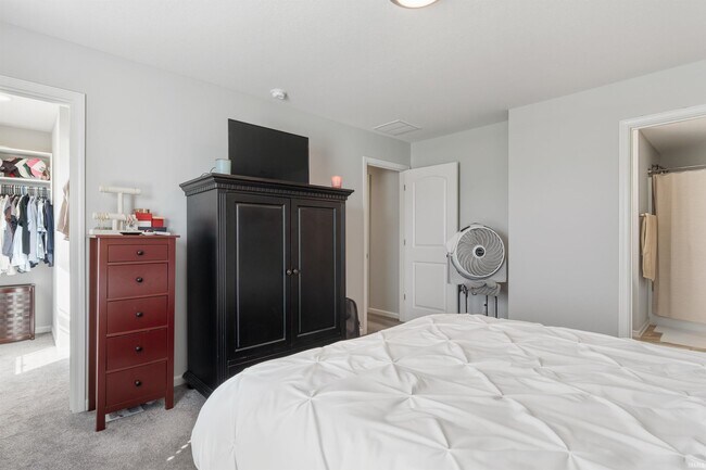 Building Photo - 14732 Verona Lks Psge