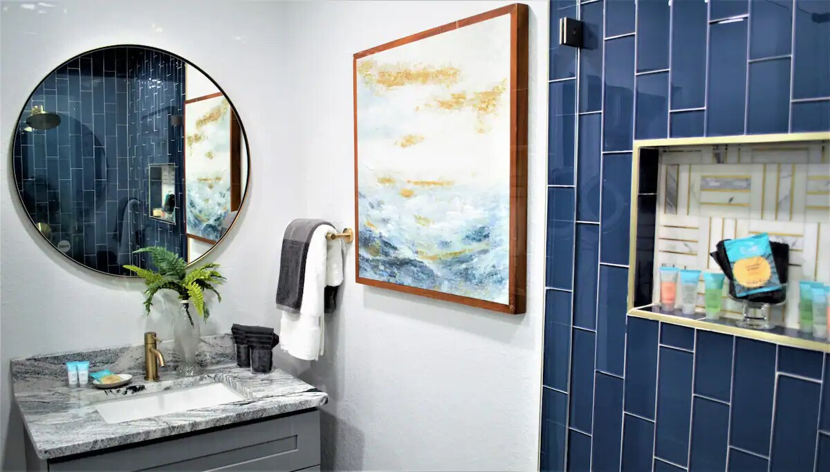 Bathroom - 1115 8th St N
