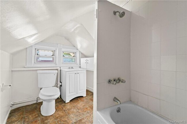 Building Photo - 315 S 4th Ave