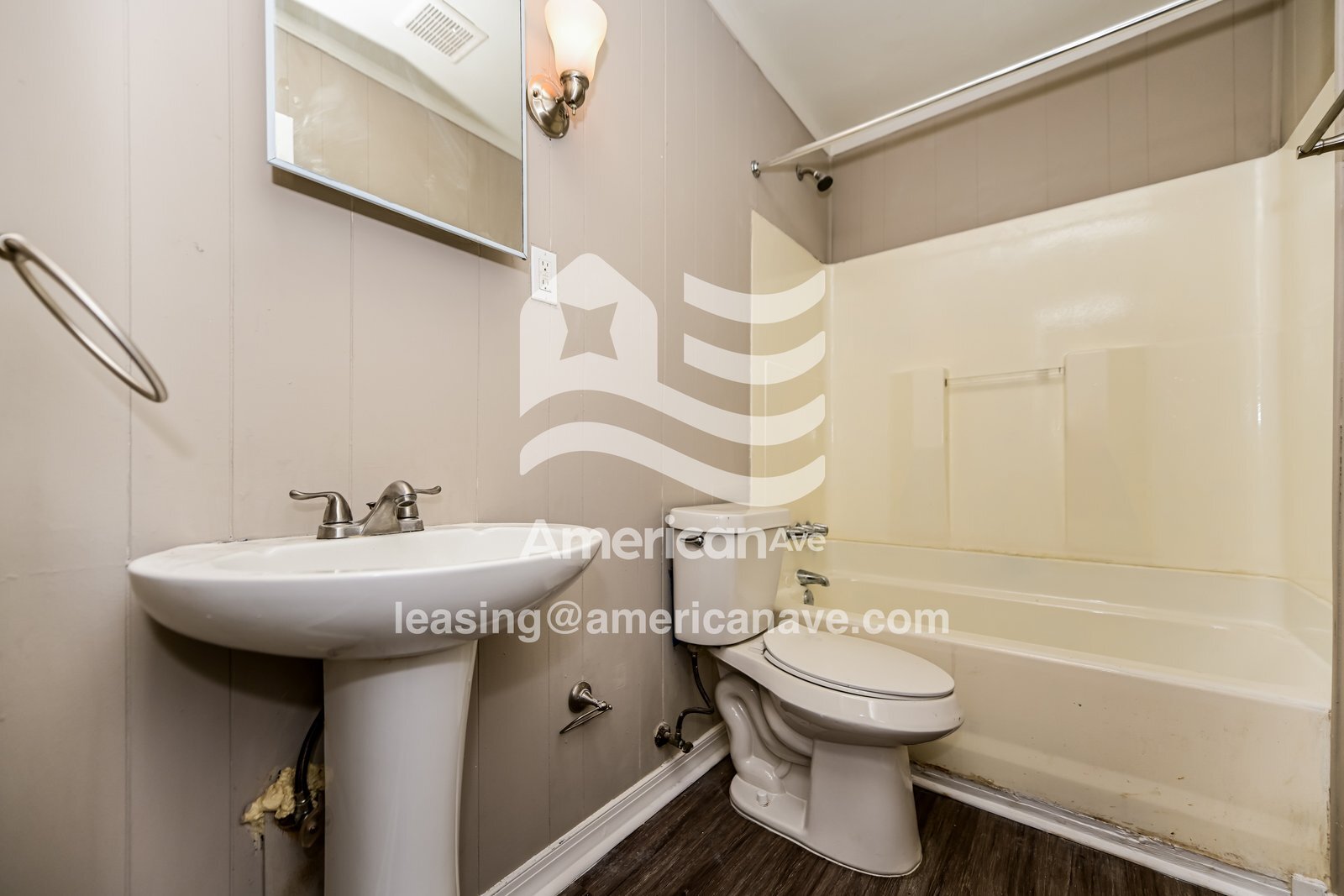 Building Photo - 415 Chamlee Dr