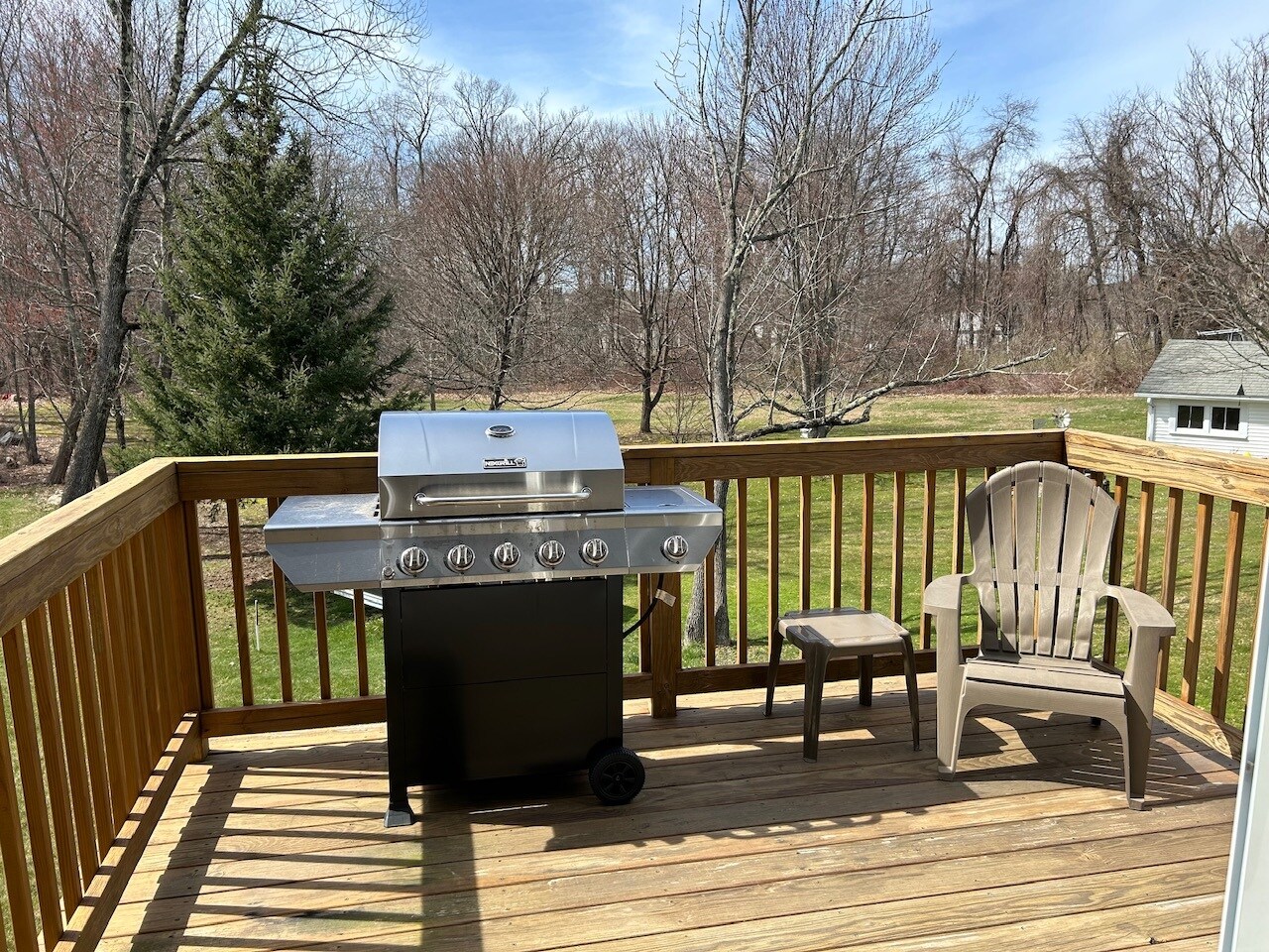 Building Photo - 676 Burncoat St