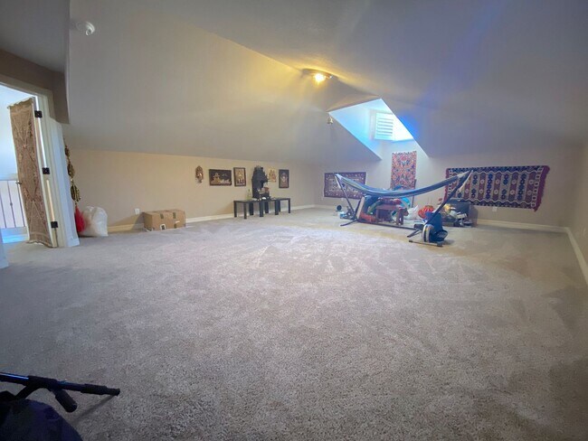 Building Photo - East El Paso Refrig A/C 4bed across from Park!