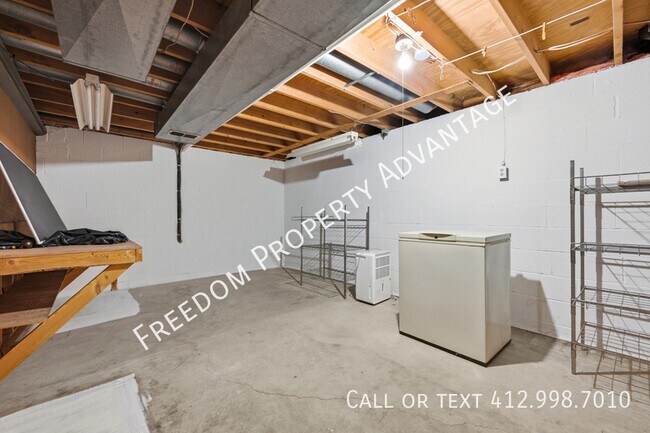 Building Photo - 139 W Fair Meadows Dr