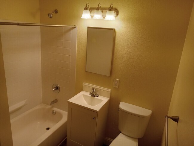 Building Photo - Welcome to SkyView Villa & Somerset Apartm...
