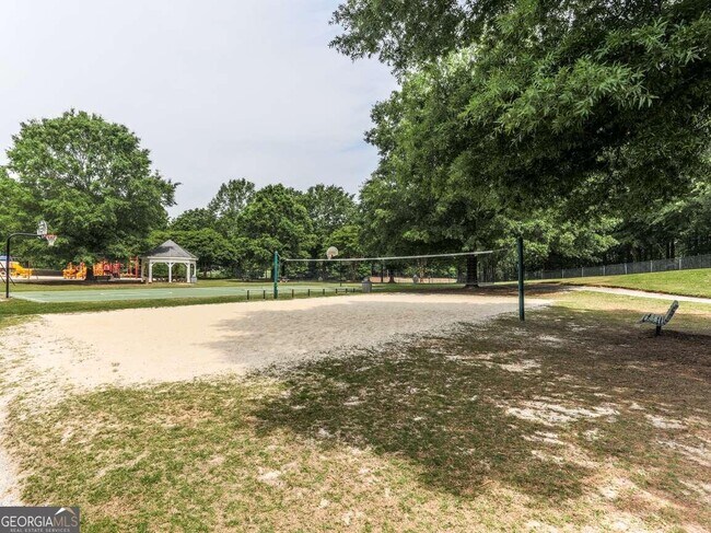 Building Photo - 2045 Town Lake Hills W
