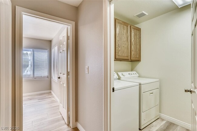 Building Photo - 9471 Bighorn Point Ct