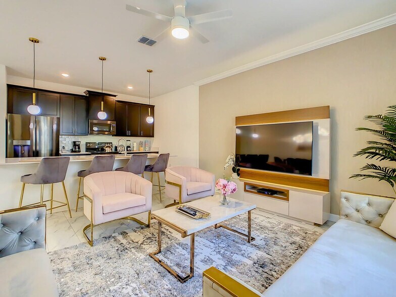 Building Photo - 3000 Protagonist St