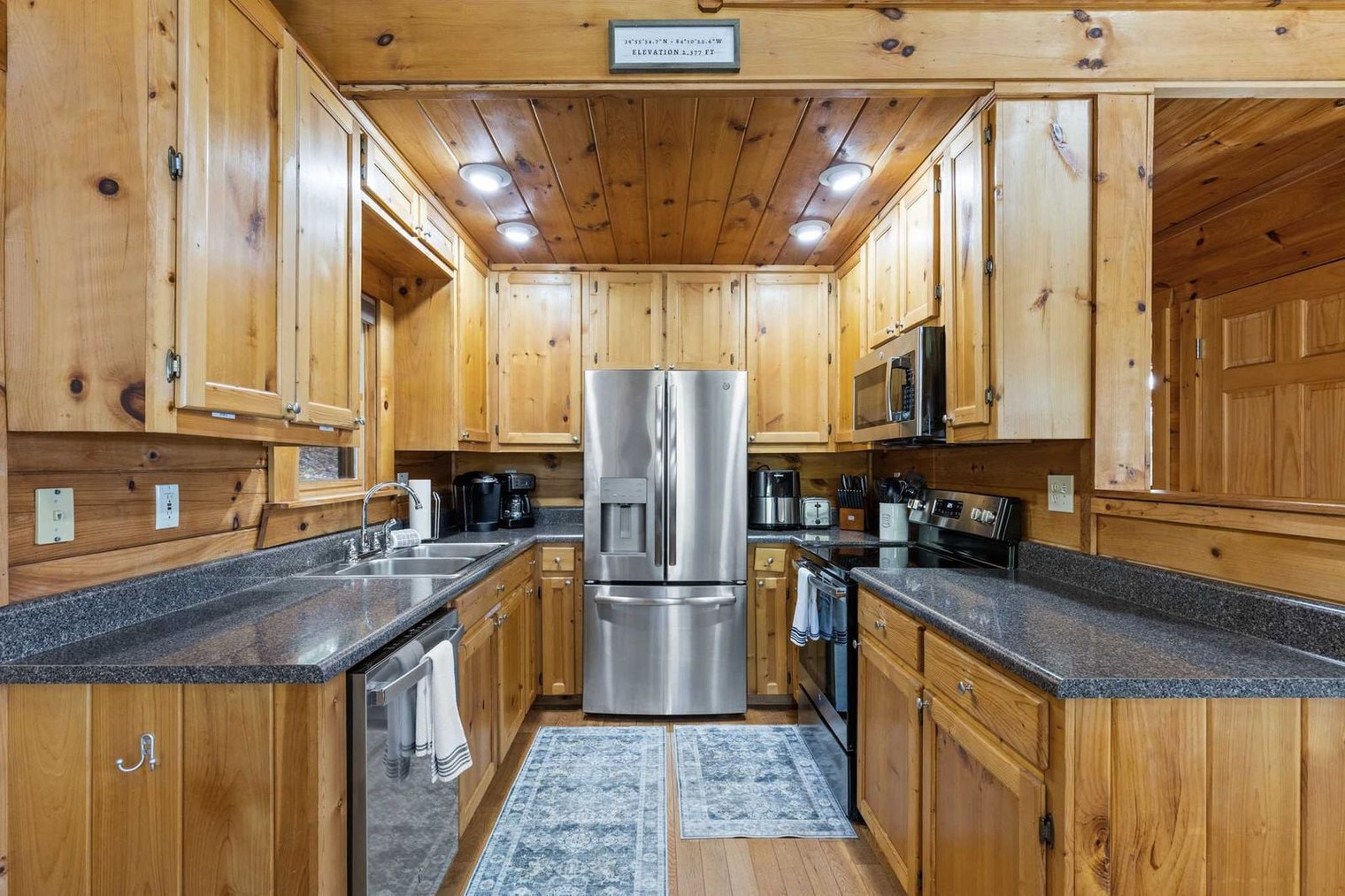 Building Photo - 105 Joanna Ct