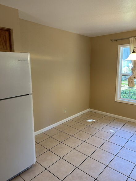 Building Photo - 2863 S Xanadu Way