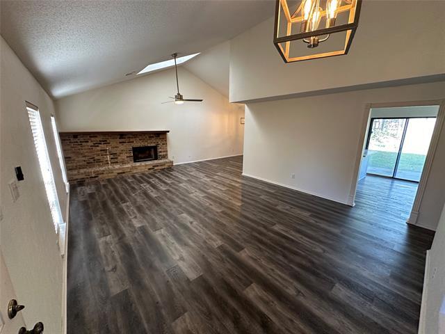 Building Photo - 307 Harrington Ln