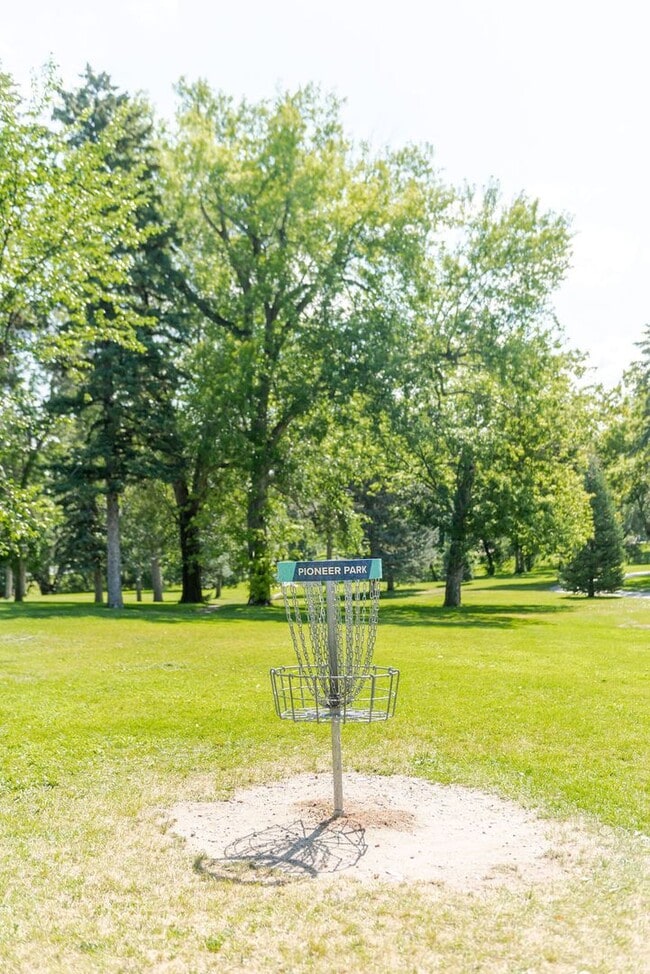 Building Photo - BRAND NEW REMODEL