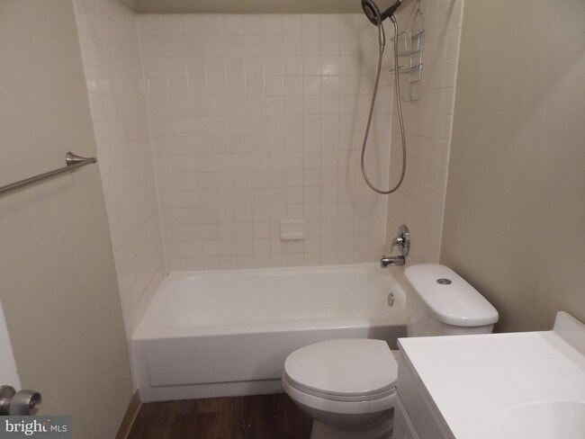 Building Photo - 801 Stony Creek Ct
