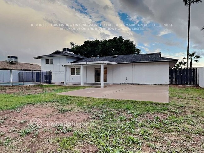 Building Photo - 1628 E Fremont Dr