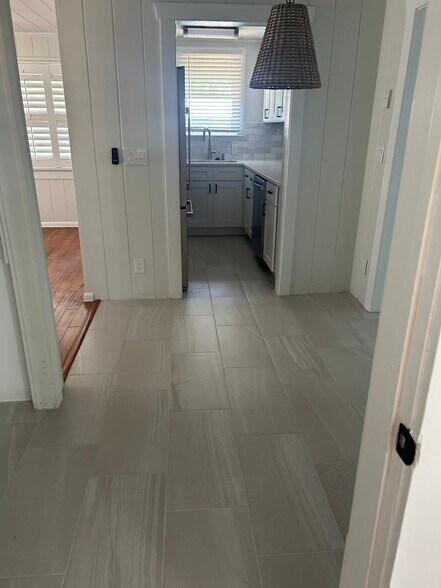 Building Photo - 3111 Elmer St