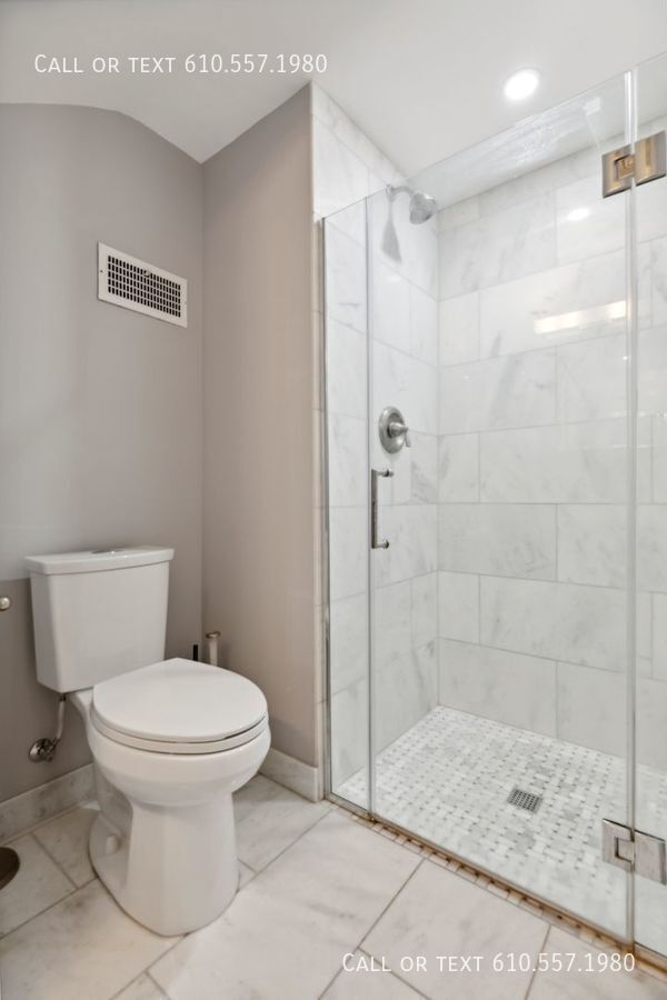 Building Photo - 544 Prescott Rd