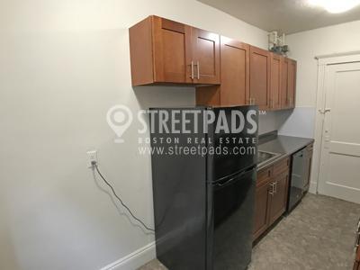 Building Photo - 1 bedroom in Boston MA 02215