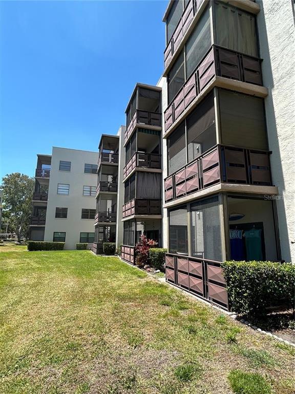 Building Photo - 6190 80th St N