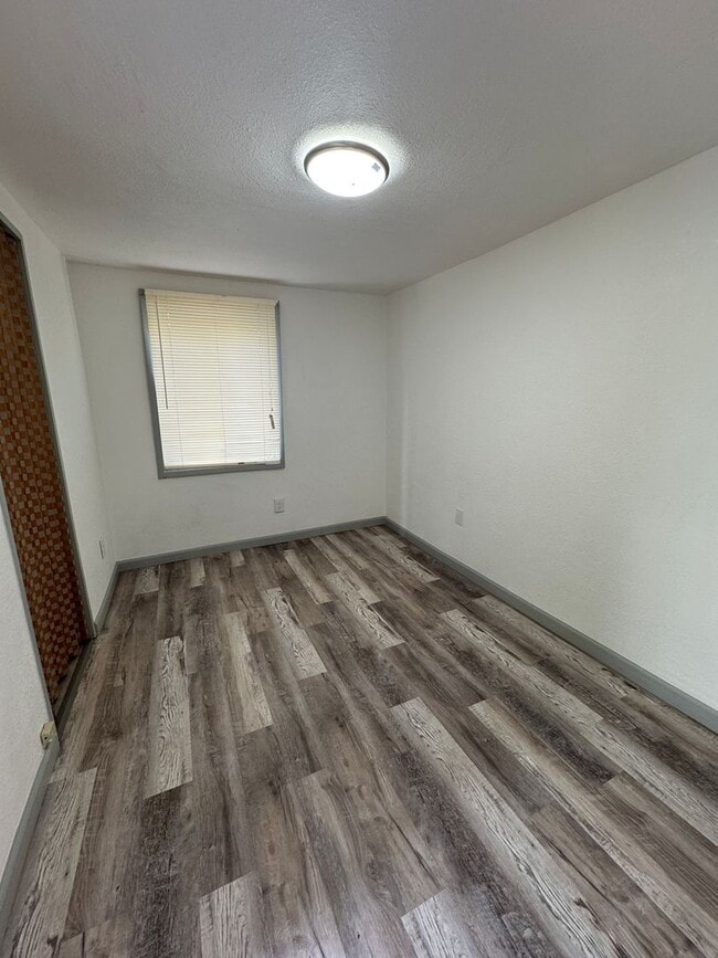 Building Photo - Pendegast House-ADU