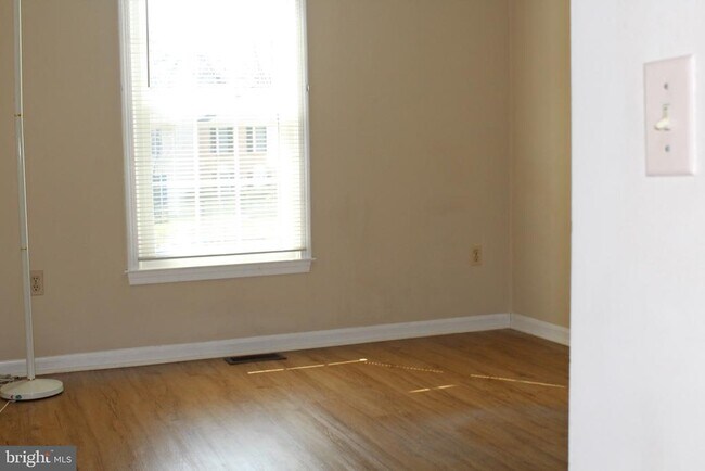 Building Photo - 642 Concerto Ln