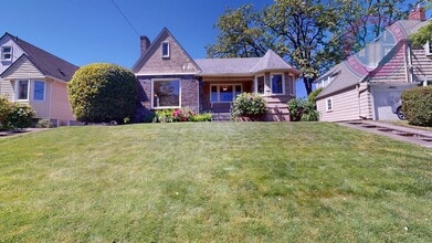 Building Photo - Charming Updated Irvington Home: Refinished Hard Wood Floors + Finished Basement!No Security Depo...