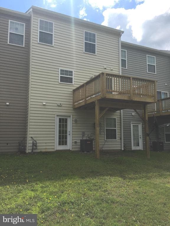 Building Photo - 23210 Westwood Ct