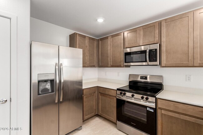 Building Photo - 17589 N Del Mar Ave