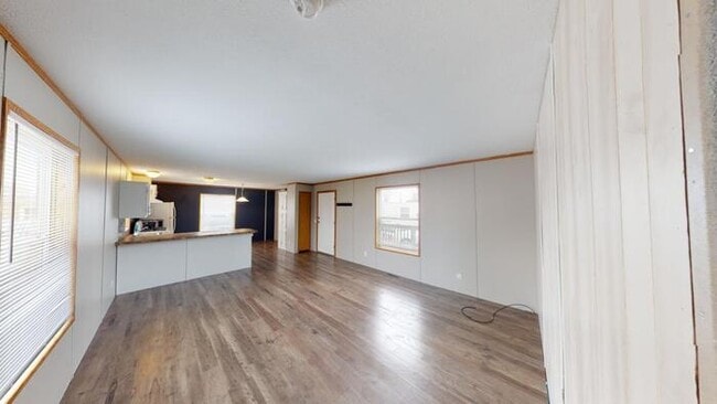 Building Photo - 124 Delta Ave