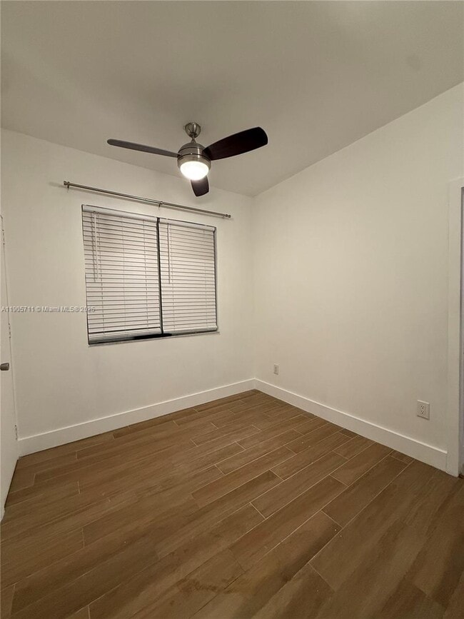 Building Photo - 349 Meridian Ave