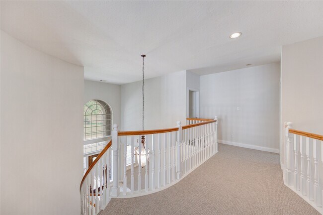 Building Photo - 22926 Emily Trace Ln