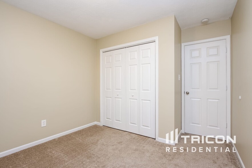 Building Photo - 9113 Lansburgh Ct