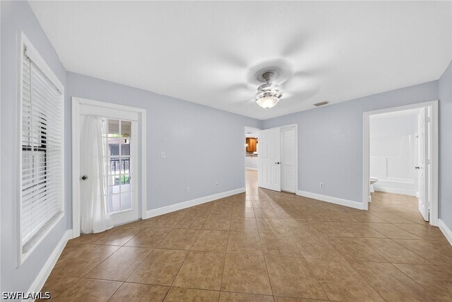 Building Photo - 5270 Treetops Dr