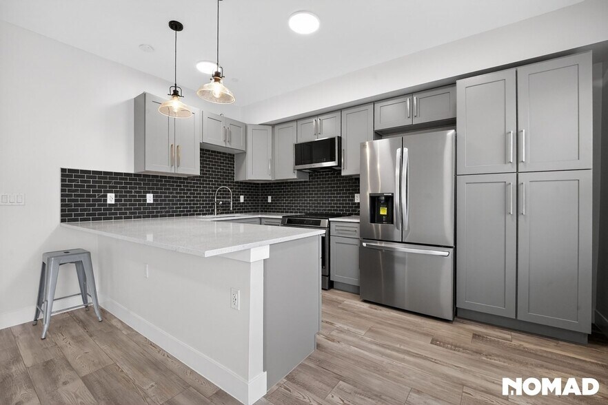 Building Photo - 3582 W 66th Ave