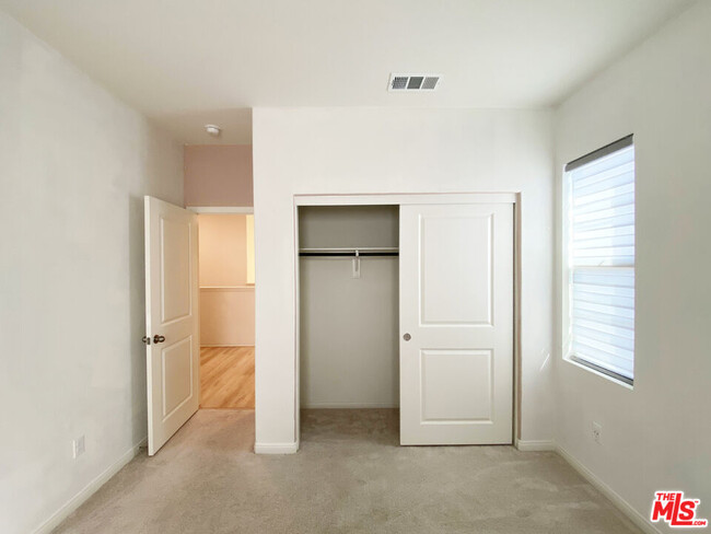 Building Photo - 22809 Harvest Mill Cir