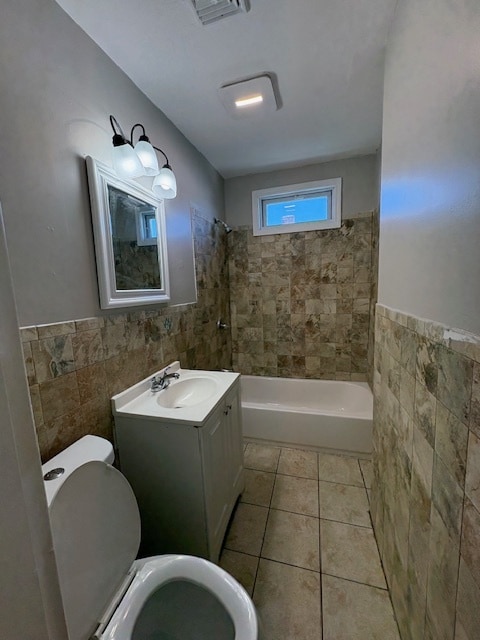 Building Photo - 11 5th St