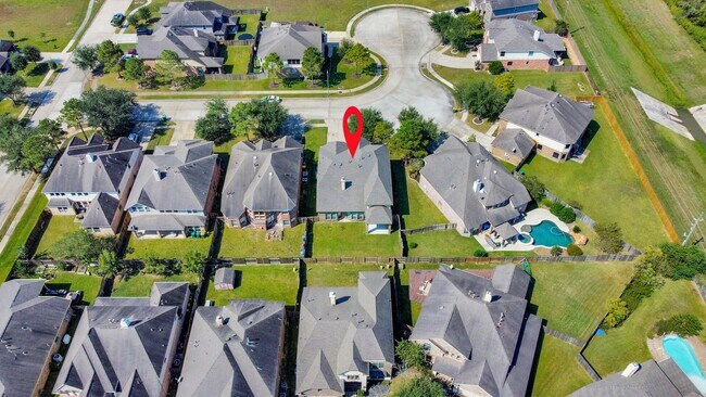 Building Photo - 9427 Sapphire Bay Ln